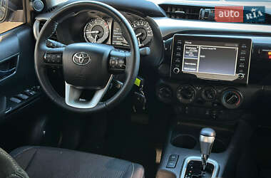 Пикап Toyota Hilux 2021 в 