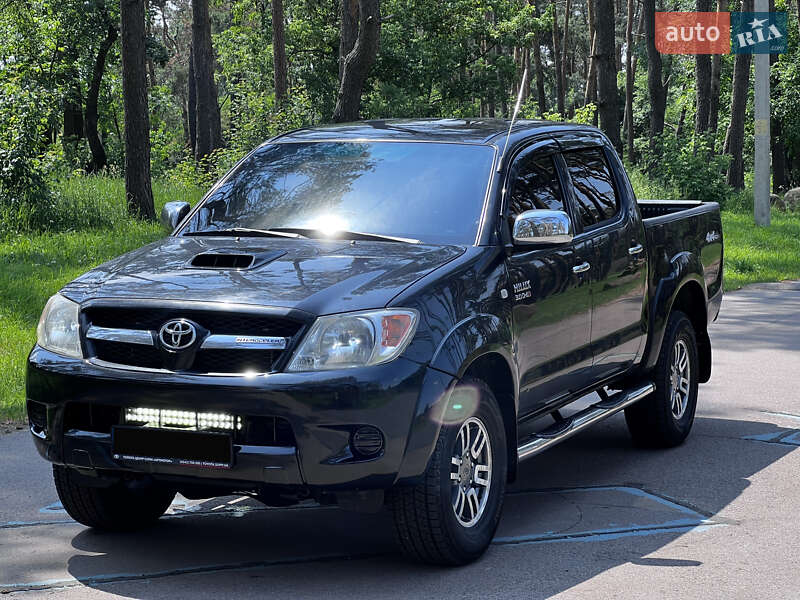 Пикап Toyota Hilux 2007 в Житомире