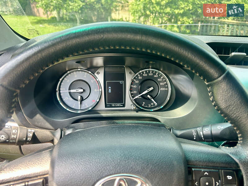 Пикап Toyota Hilux 2022 в Сумах
