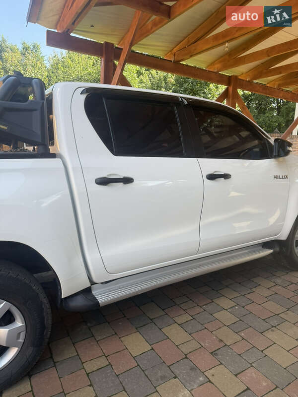 Пікап Toyota Hilux 2019 в Рівному