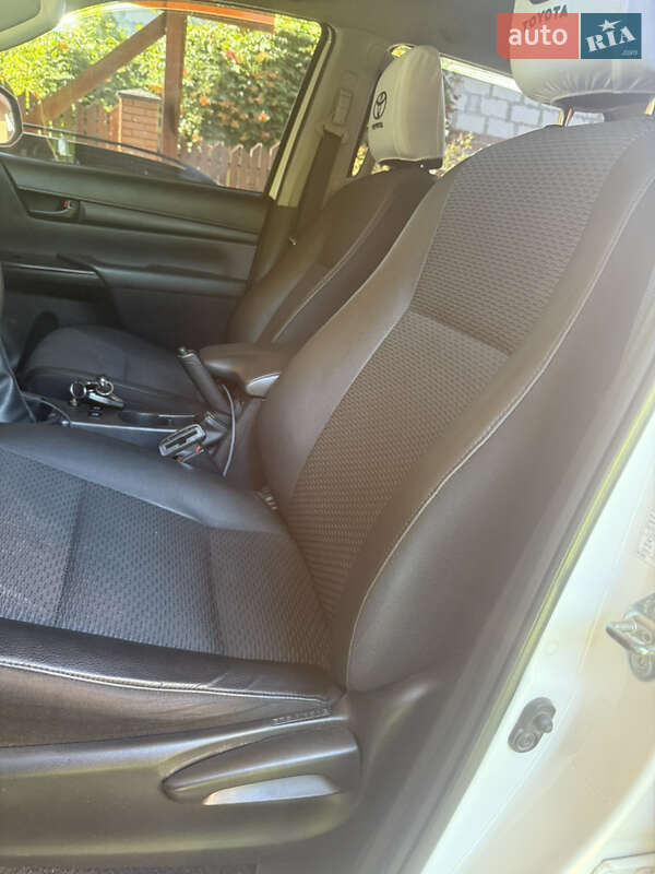 Пікап Toyota Hilux 2019 в Рівному