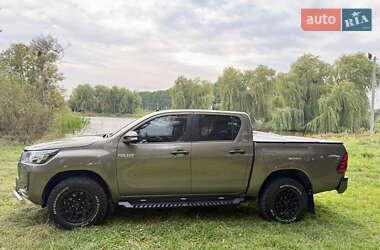 Пикап Toyota Hilux 2021 в 