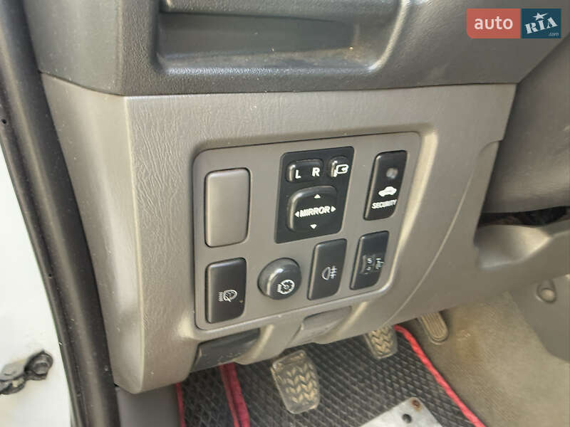 Пікап Toyota Hilux 2011 в Міжгір'ї