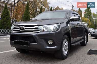 Пикап Toyota Hilux 2016 в 