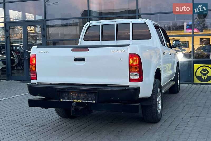 Пікап Toyota Hilux 2011 в Івано-Франківську