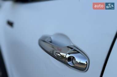 Пикап Toyota Hilux 2016 в 