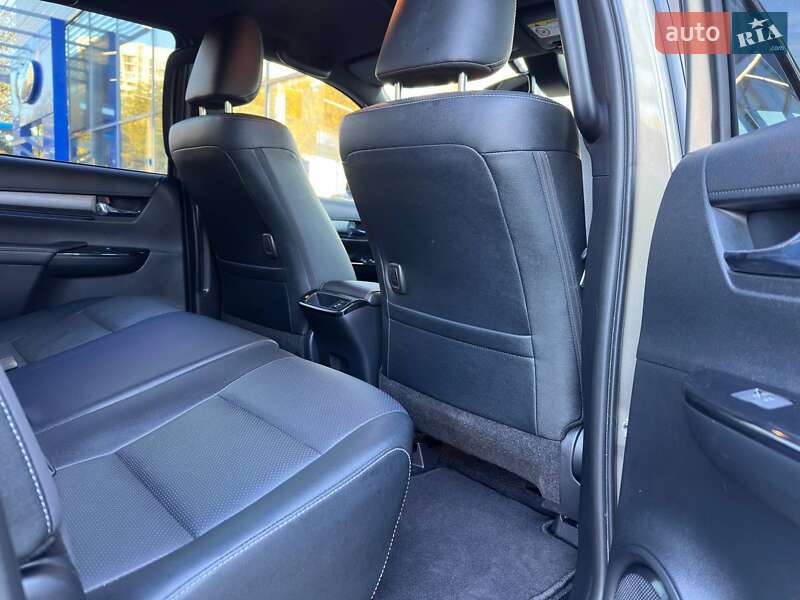 Пикап Toyota Hilux 2023 в Одессе фото 26 Пикап Toyota Hilux 2023 в Одессе