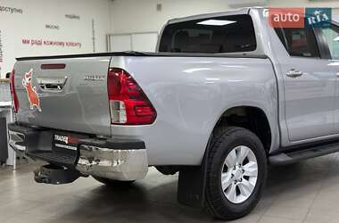 Пикап Toyota Hilux 2018 в 