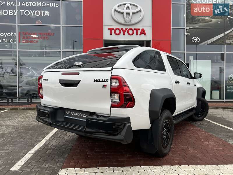 Пикап Toyota Hilux 2023 в Виннице