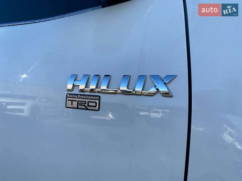 Пикап Toyota Hilux 2016 в Львове фото 9 Пикап Toyota Hilux 2016 в Львове