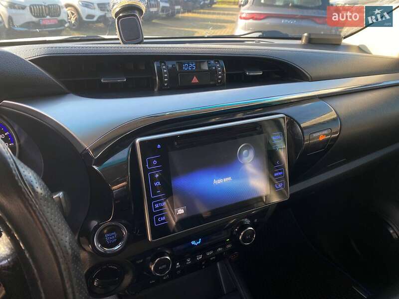 Пикап Toyota Hilux 2016 в Львове фото 16 Пикап Toyota Hilux 2016 в Львове