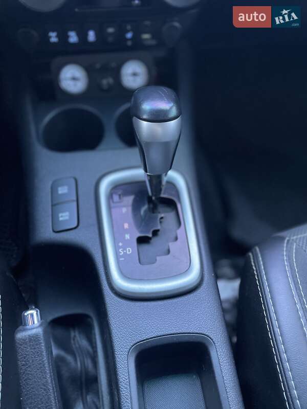 Пикап Toyota Hilux 2016 в Львове