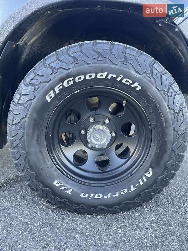 Пикап Toyota Hilux 2016 в Львове