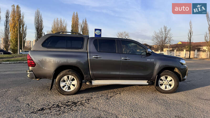 Пикап Toyota Hilux 2017 в Киеве