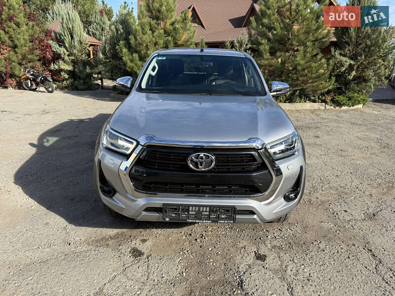 Пикап Toyota Hilux 2021 в Днепре фото 2 Пикап Toyota Hilux 2021 в Днепре