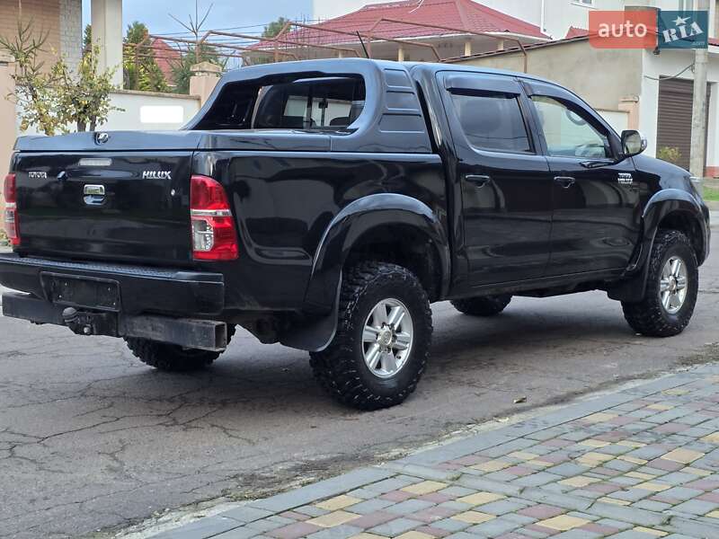 Пикап Toyota Hilux 2012 в Одессе