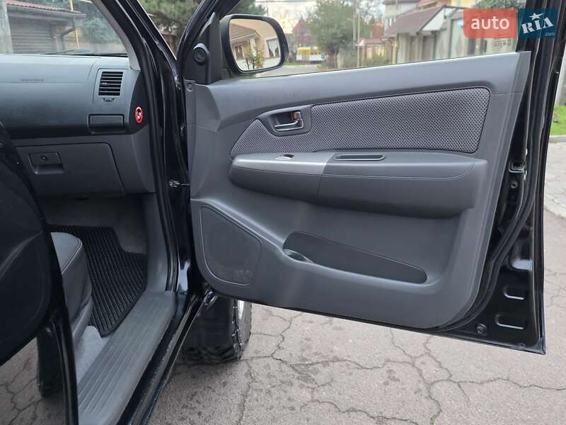 Пикап Toyota Hilux 2012 в Одессе