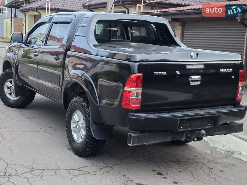 Пикап Toyota Hilux 2012 в Одессе