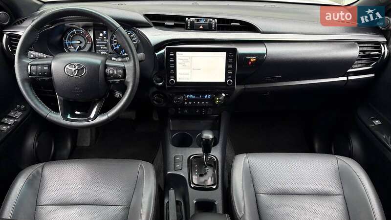 Пикап Toyota Hilux 2022 в Киеве фото 8 Пикап Toyota Hilux 2022 в Киеве