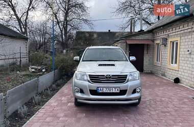 Пікап Toyota Hilux 2014 в Дніпрі