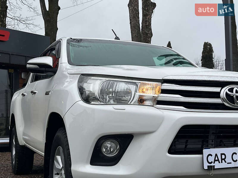 Пікап Toyota Hilux 2016 в Стрию