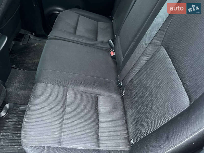 Пікап Toyota Hilux 2016 в Стрию