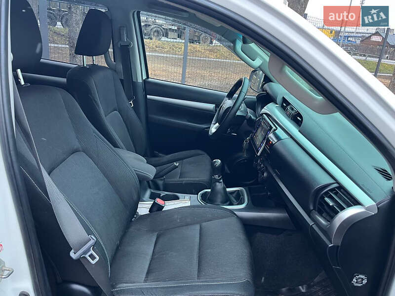 Пікап Toyota Hilux 2016 в Стрию
