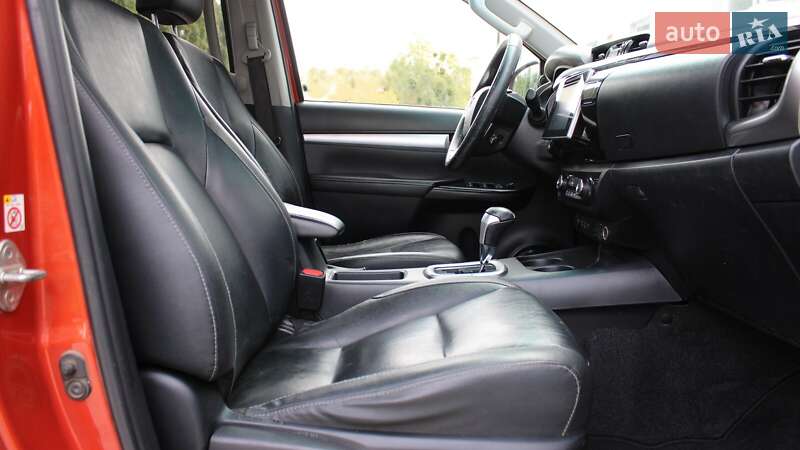 Пикап Toyota Hilux 2016 в Черкассах