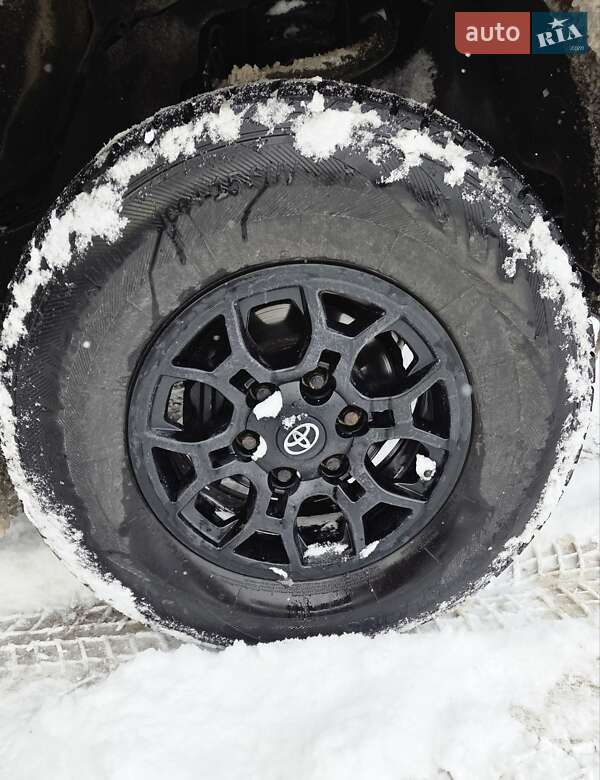 Пікап Toyota Hilux 2013 в Тернополі