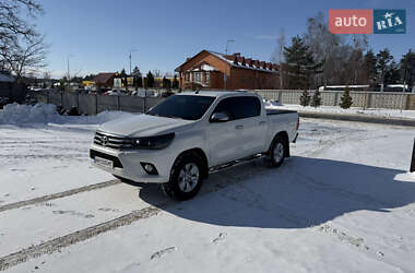 Пикап Toyota Hilux 2017 в Верхнеднепровске