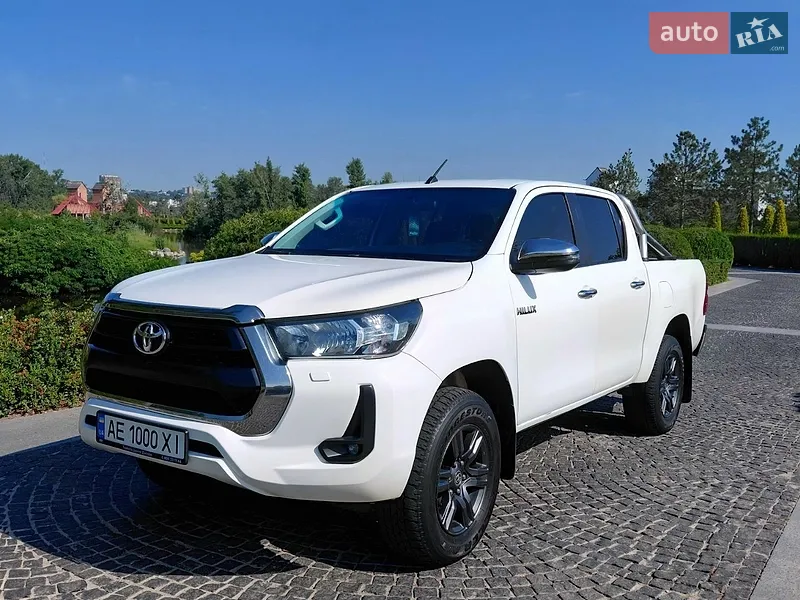 Toyota Hilux