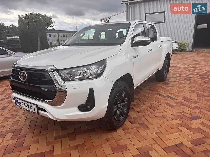 Toyota Hilux
