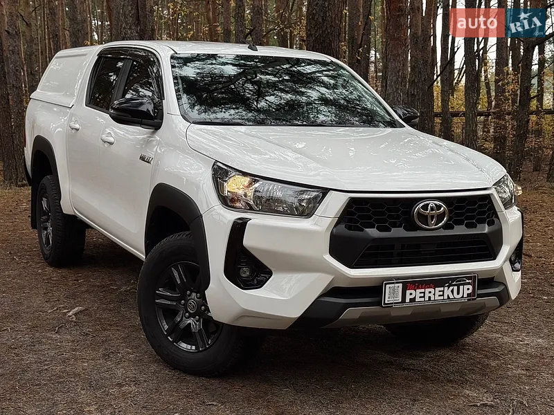 Toyota Hilux