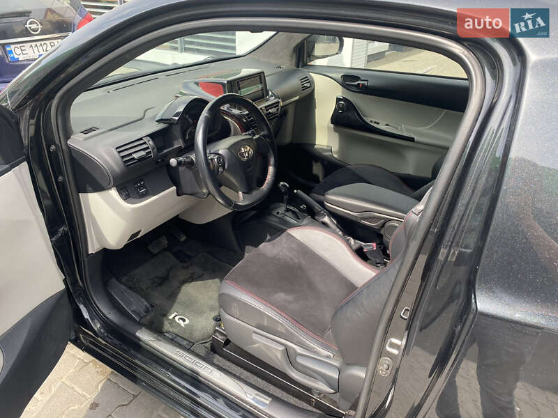 Хетчбек Toyota IQ 2012 в Чернівцях