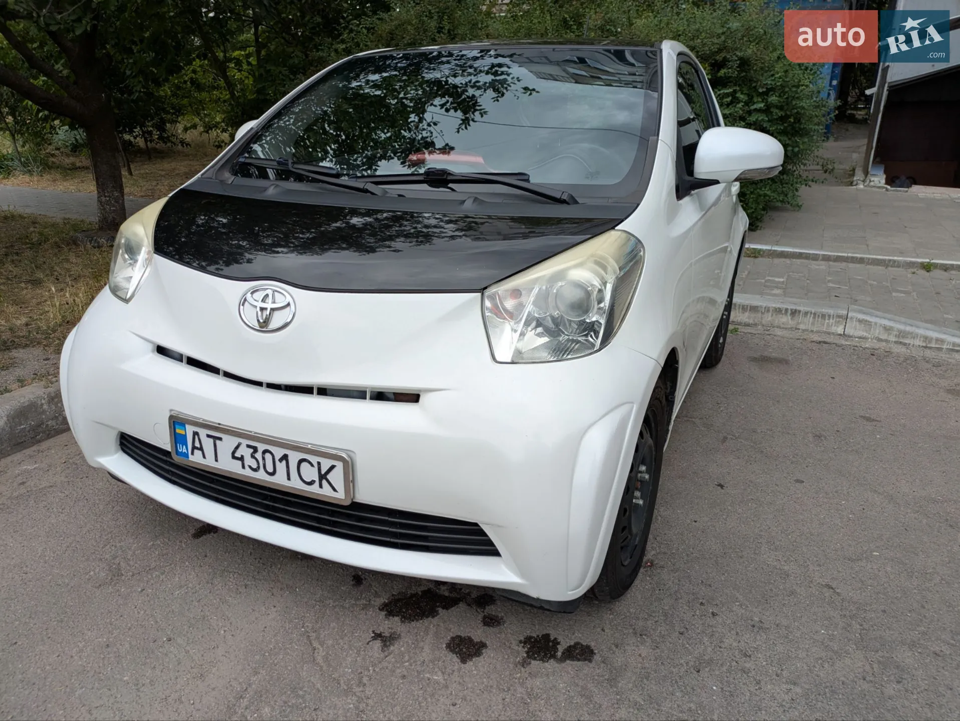 2011 Toyota iQ - мініатюра 2