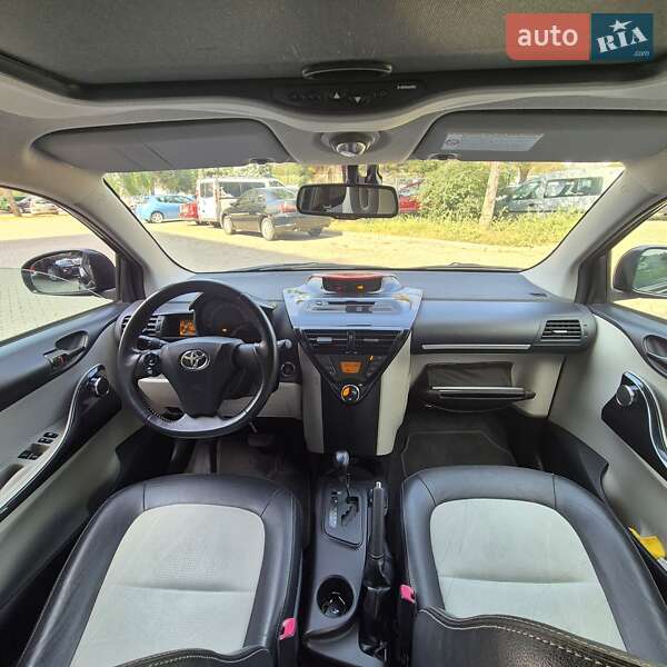 Хэтчбек Toyota IQ 2011 в Черновцах