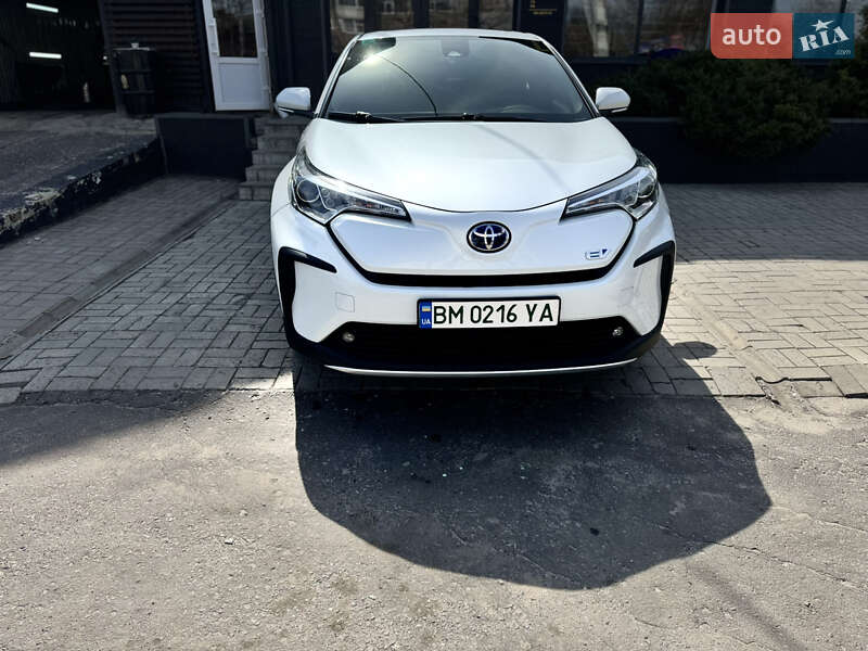 Toyota Izoa 2021
