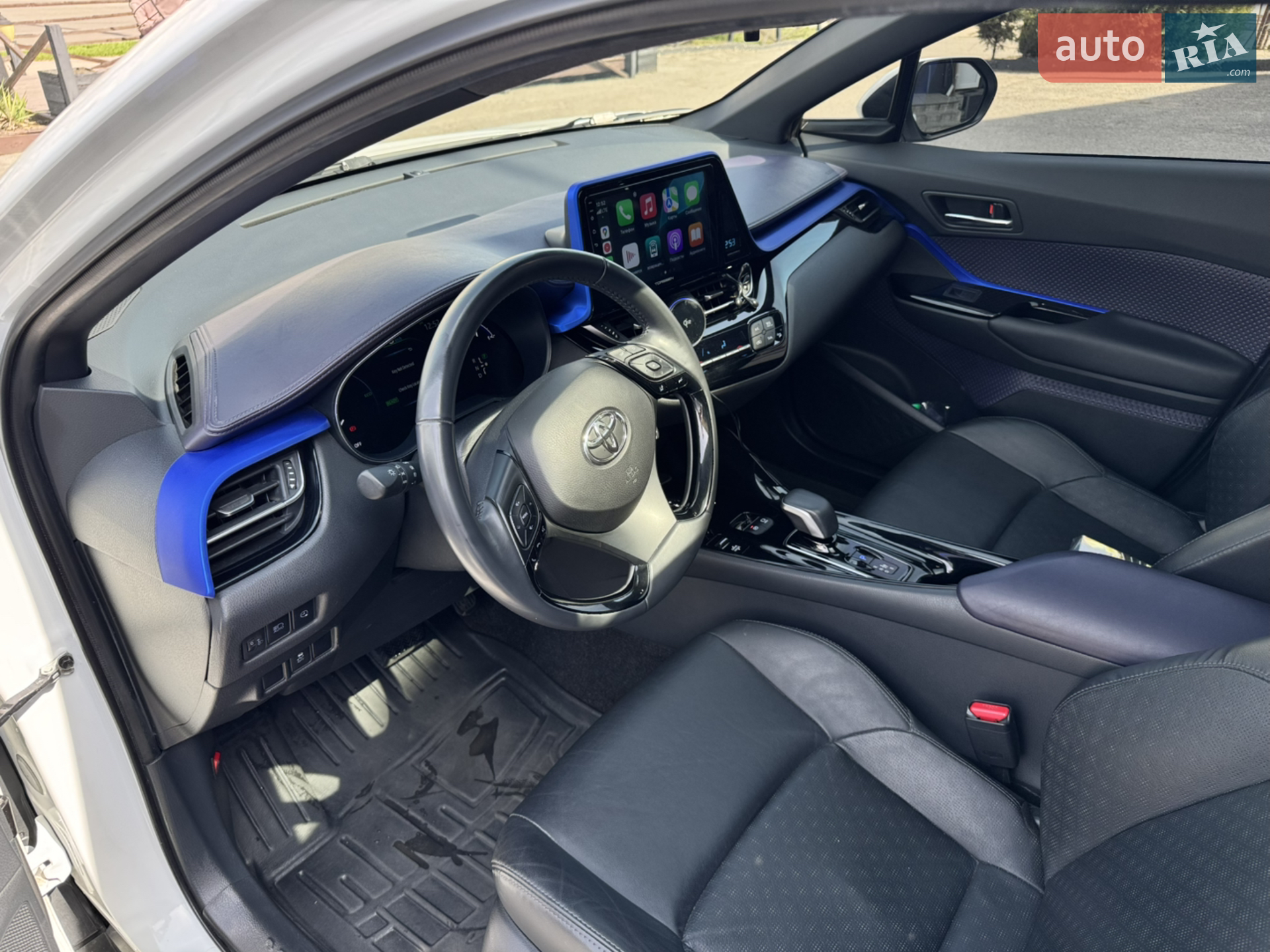 2021 Toyota C-HR - мініатюра 8