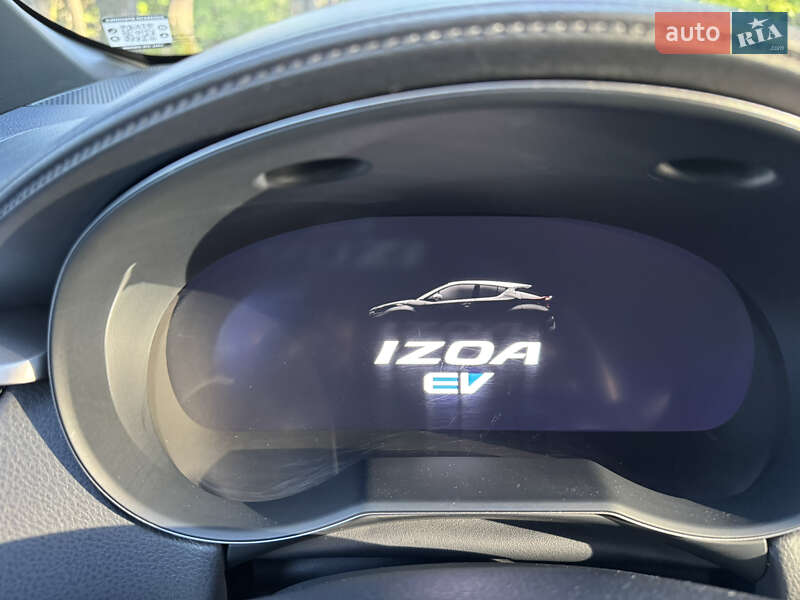 Внедорожник / Кроссовер Toyota Izoa 2020 в Львове