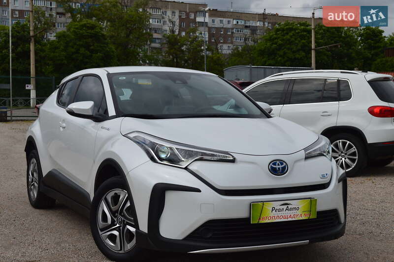 Toyota Izoa 2022