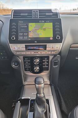 Внедорожник / Кроссовер Toyota Land Cruiser Prado 150 2021 в Полтаве