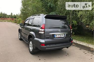 Внедорожник / Кроссовер Toyota Land Cruiser Prado 2007 в Ровно