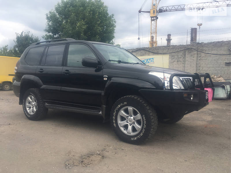 Позашляховик / Кросовер Toyota Land Cruiser Prado 2005 в Львові