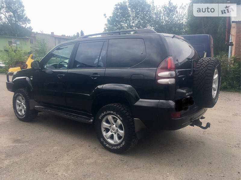 Позашляховик / Кросовер Toyota Land Cruiser Prado 2005 в Львові