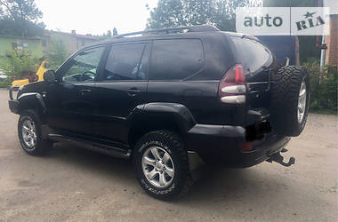 Позашляховик / Кросовер Toyota Land Cruiser Prado 2005 в 