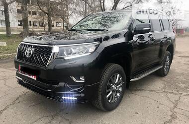 Внедорожник / Кроссовер Toyota Land Cruiser Prado 2019 в Мариуполе