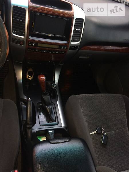Позашляховик / Кросовер Toyota Land Cruiser Prado 2007 в Івано-Франківську