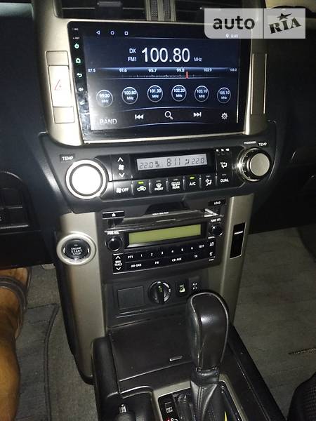 Позашляховик / Кросовер Toyota Land Cruiser Prado 2010 в Запоріжжі
