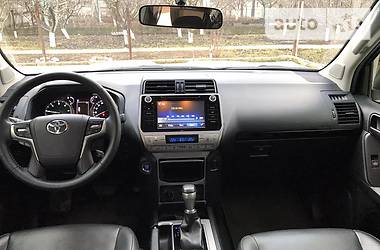 Внедорожник / Кроссовер Toyota Land Cruiser Prado 2018 в 