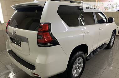 Позашляховик / Кросовер Toyota Land Cruiser Prado 2019 в  фото 14 Позашляховик / Кросовер Toyota Land Cruiser Prado 2019 в